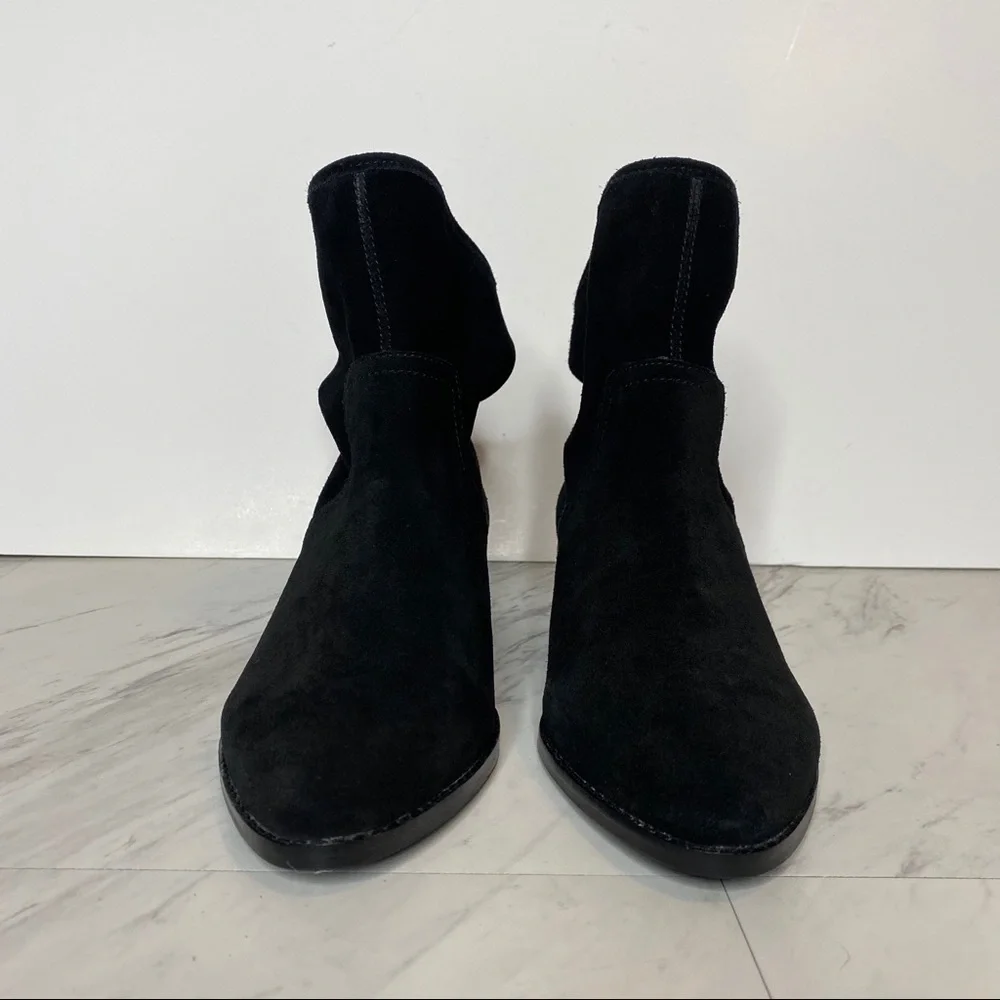 New! Lucky Brand Lollin Black Suede Bootie 7.5M